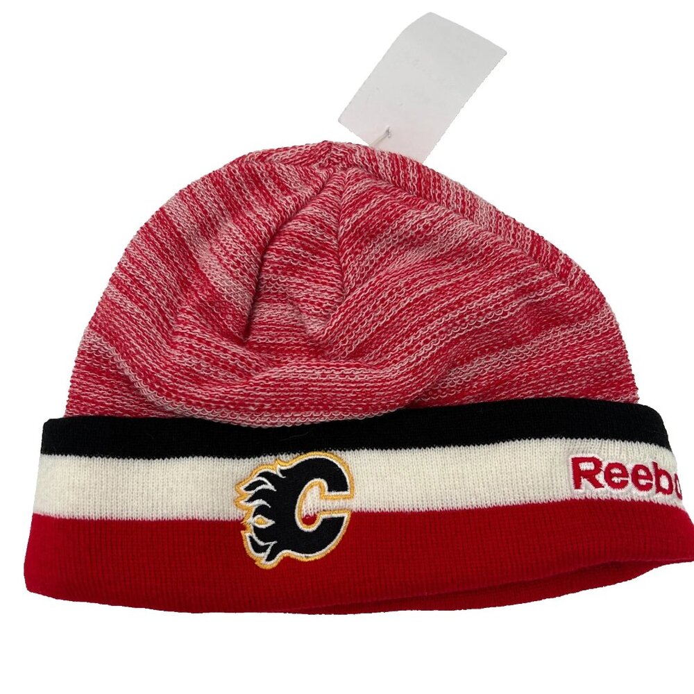 Reebok Unisex OSFA‎ Red Striped Acrylic Calgary Flames NHL Hockey Beanie Hat NWT